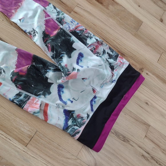 Lululemon Watercolor Leggings - Picture 8 of 8